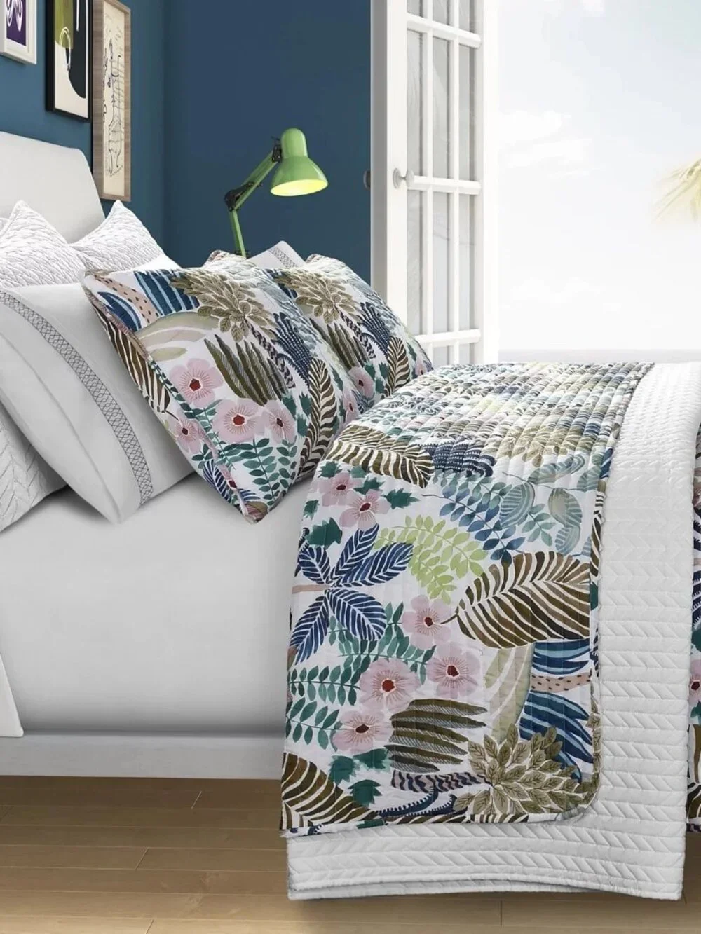 J by J Queen Luxury Rainforest Twin/Twin XL Size 2-Pc Quilt Set $230